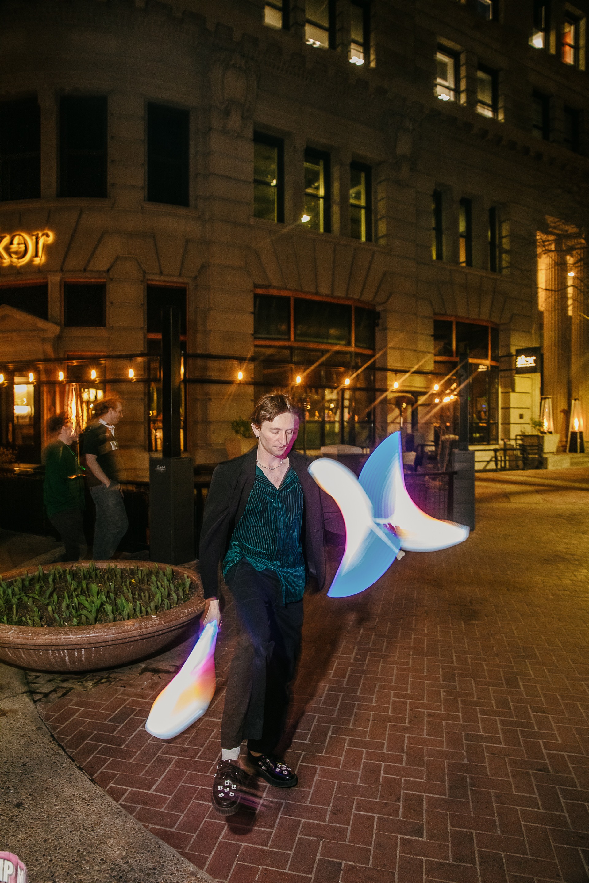 Daisy Voo’s Juggling Debut